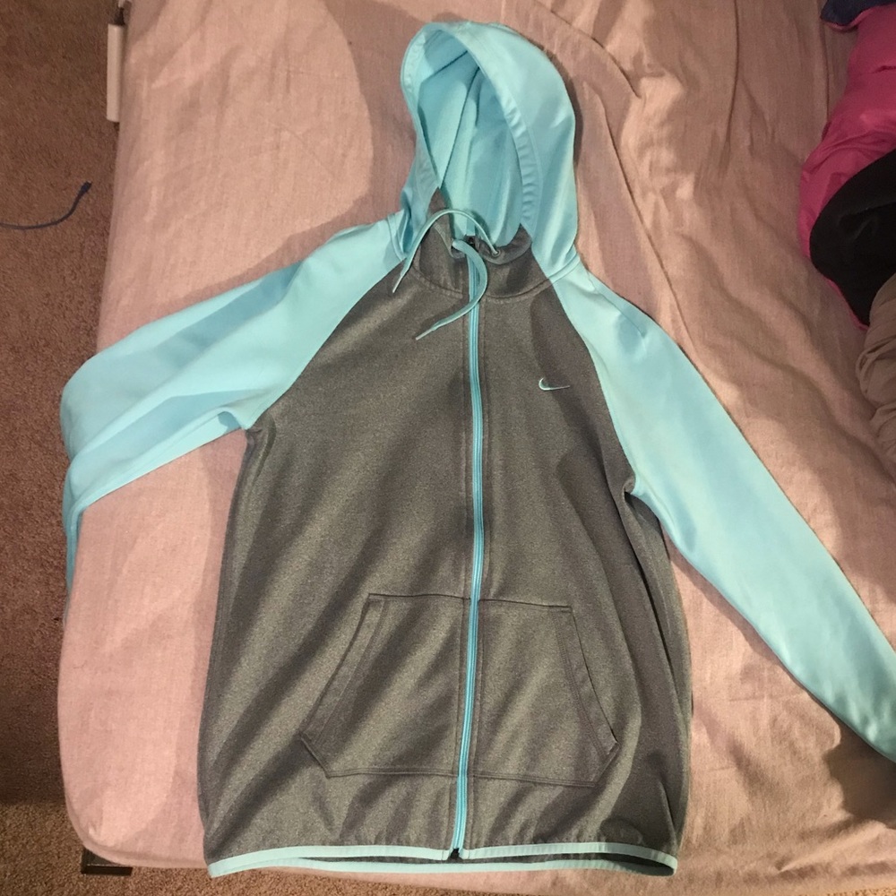 Nike women’s zip up